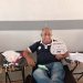 Kepala JNE Soe, Ridwan Paoh saat melakukan aksi donor darahnya yang ke 146 kali
