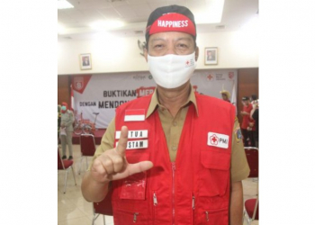 Walikota Jakarta Barat, Rustam Effendi, memberi apresiasi atas kontribusi perekonomian di wilayahnya