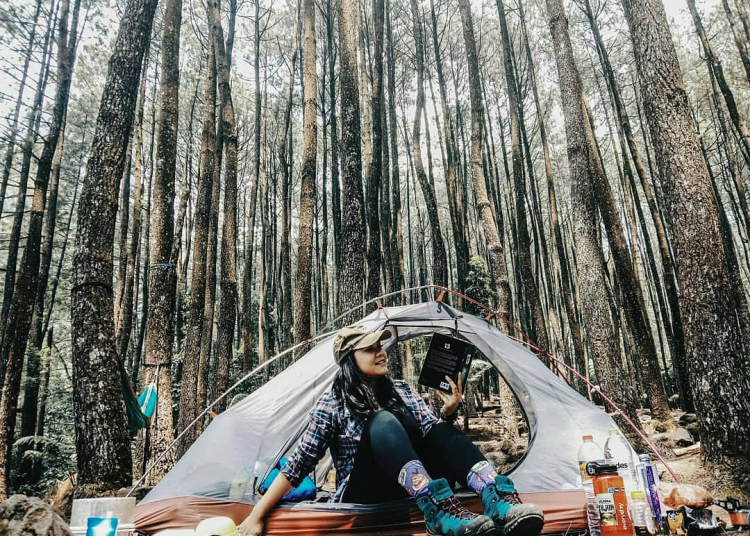 Suaka Elang Loji Camping
