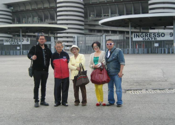 H. Soeprapto dan keluarga saat berlibur ke Belanda, pada April 2015