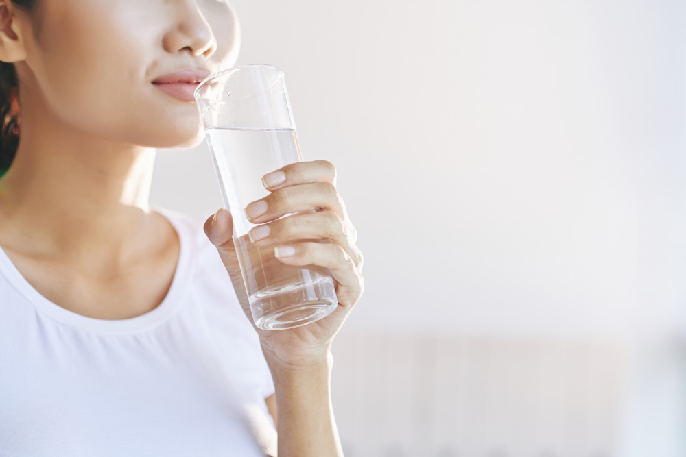 manfaat air putih minum air putih di pagi hari