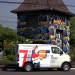 Sentuhan Seniman Mural Yogyakarta di Mobil Operasional JNE