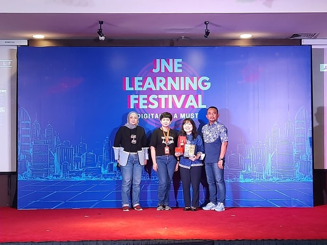 Pesan dari JNE Learning Fest 2022: Yuk Tumbuhkan Growth Mindset dan Melek Digital!