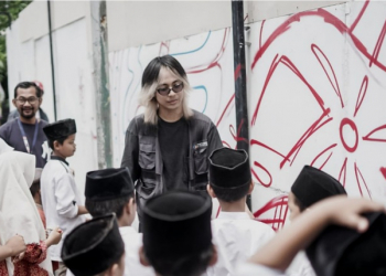 melukis mural bareng anak yatim