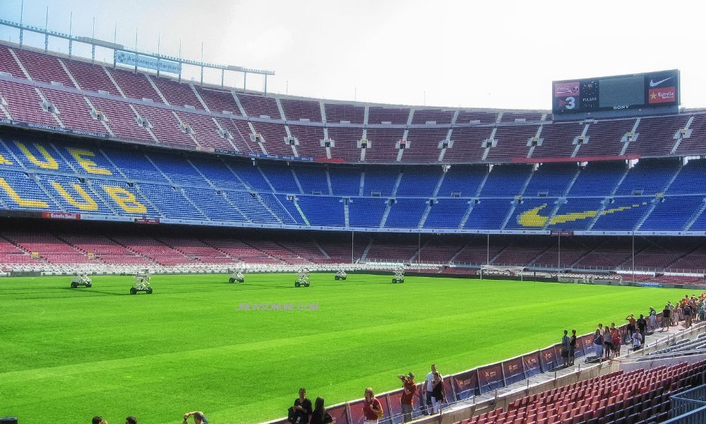 Stadion sepak bola Camp Nou