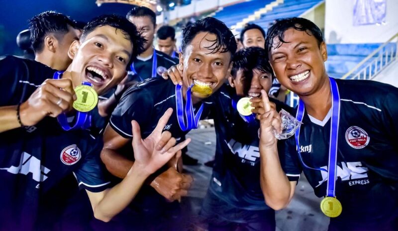 TIm JNE Tangerang menjuarai Cabang sepak bola JNE CUp 2022