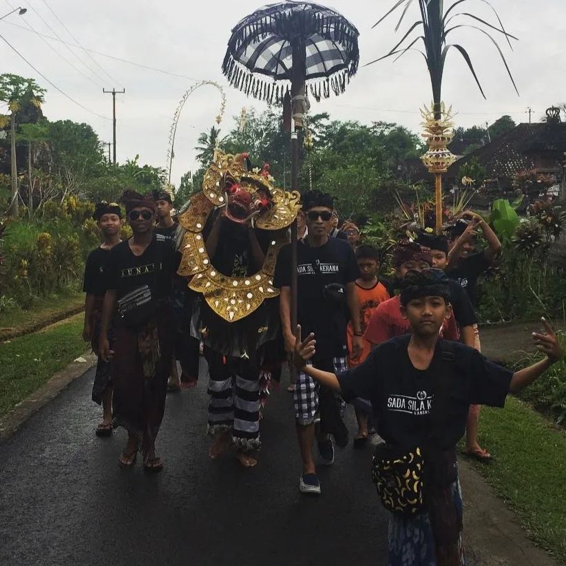 5 Tradisi Unik Masyarakat Bali Saat Hari Raya Galungan - JNEWS Online