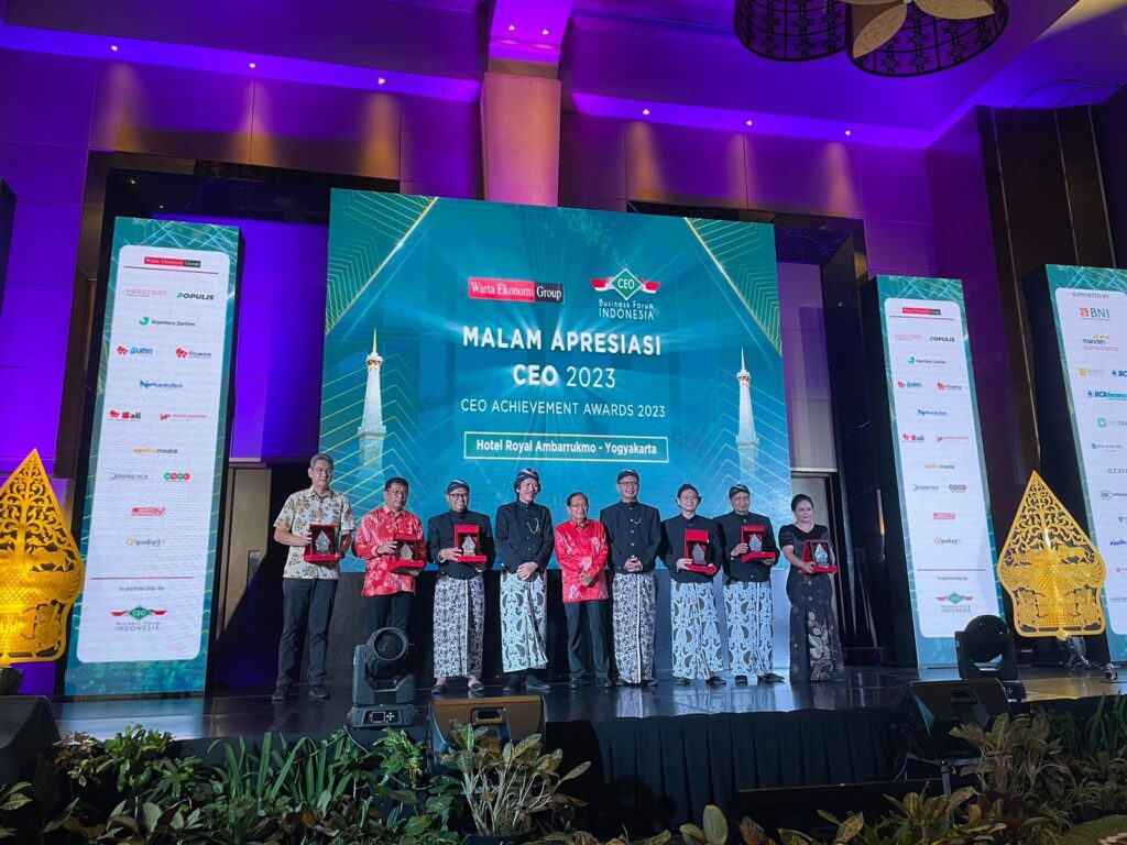 jne meraih penghargaan ceo terbaik dan sdg award 2023