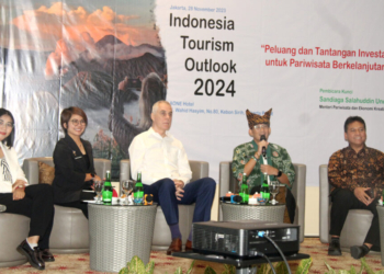 menparekraf sebut pariwisata indonesia akan tumbuh pesat di tahun 2024