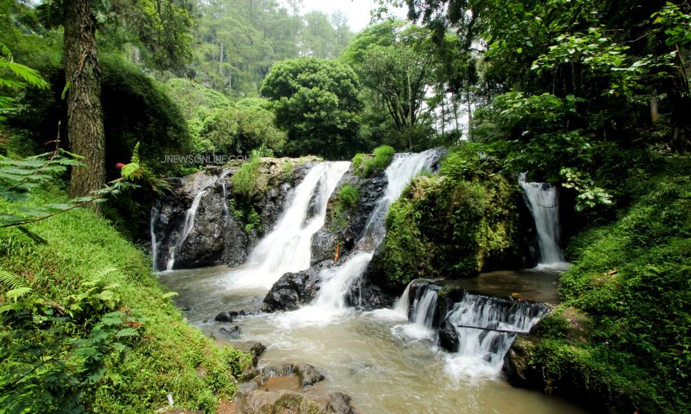 5 Lokasi Pemandian Air Panas Terbaik di Jawa Barat untuk Healing
