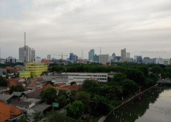 taman di surabaya