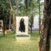 pameran karya seni kontemporer di tengah hutan kota