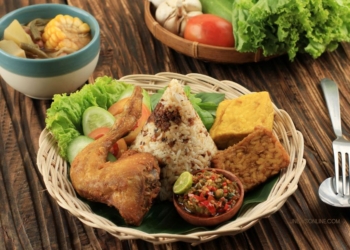 Nasi Tutug Oncom: Resep Tradisional dan Tempat Pembelian Favorit