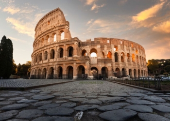 Colosseum Roma: Sejarah, Arsitektur, dan Fakta Menarik The New Wonders of The World