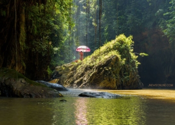 Green Canyon Pangandaran: Wisata Alam yang Menawarkan Petualangan Seru