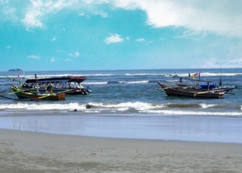 Pantai Panjang: Keindahan Pantai Terpanjang di Indonesia