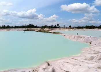 Keindahan Danau Kaolin