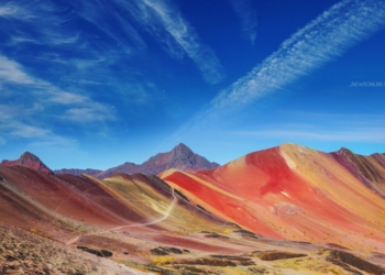 Rainbow Mountains di Peru