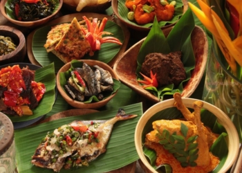 Makan Bajamba, Tradisi Makan di Minangkabau