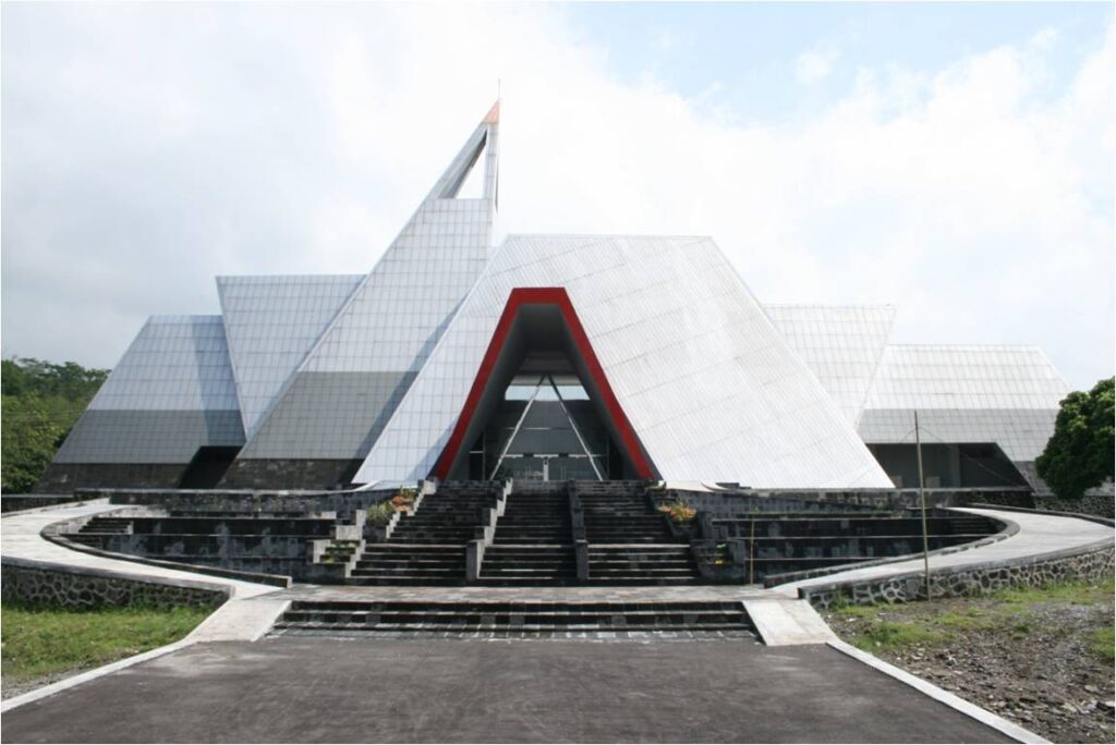 Museum Gunung Merapi: Belajar Sejarah Bencana Alam