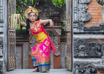 Tari Pendet dari Bali: Makna dan Sejarahnya