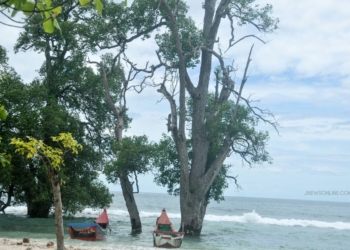 Pantai Pasir Putih Lamreh di Aceh Besar yang Indah