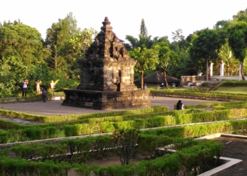 Candi Gebang: Sejarah, Arsitektur, dan Panduan Wisata
