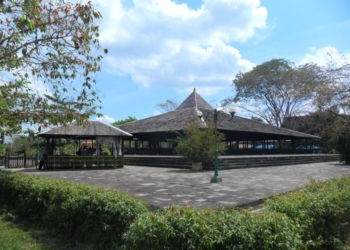 Candi Agung dan Jejak Sejarah Kerajaan di Kalimantan Selatan