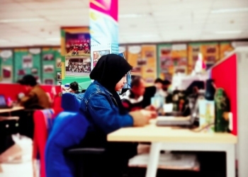 perempuan tangguh dari jne