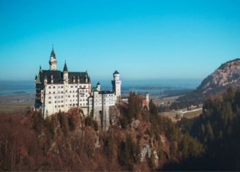 Kastel Neuschwanstein: Keindahan Kastel yang Menginspirasi Dongeng Populer Dunia