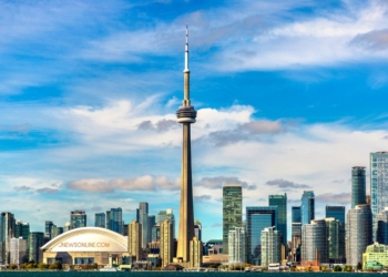CN Tower: Sejarah, Fakta, dan Keunikan Ikon Kota Toronto Kanada