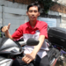 Ihsan, kurir JNE HUB Veteran, Jakarta Selatan, yang setiap hari mengantar paket ke kawasan elit Pondok Indah