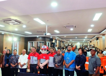 jne gelar creative workshop bagi mahasiswa di unair, yogyakarta