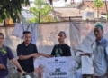 karyawan terbaik jne bogor mendapat reward hewan kurban