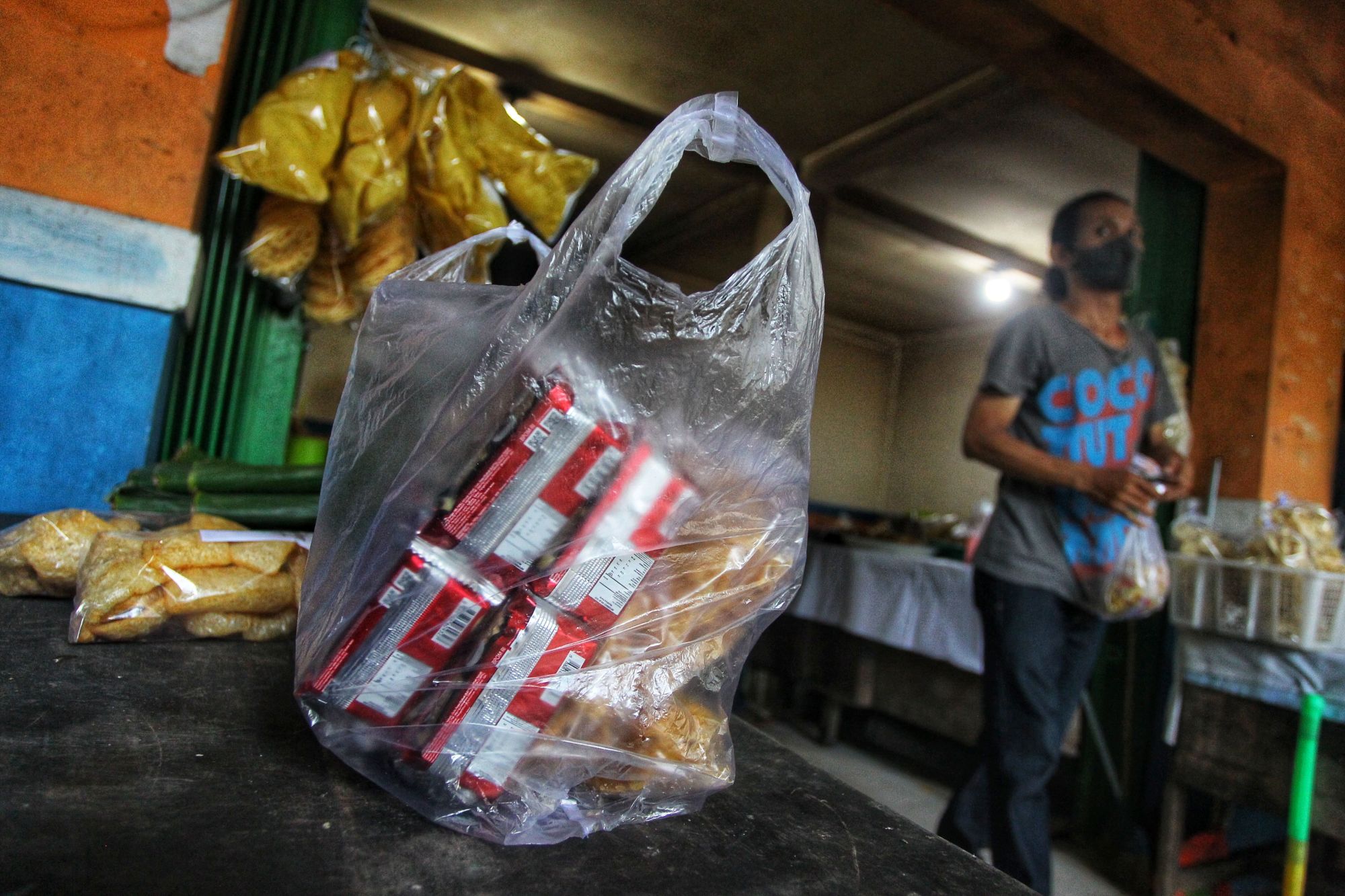 harga tas plastik naik