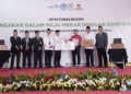 JNE salurkan 10 unit laptop ke sekolah cendekia baznas