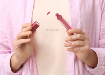 Apa Itu Lipstick Effect? Memahami Perilaku Konsumen di Masa Ketidakpastian