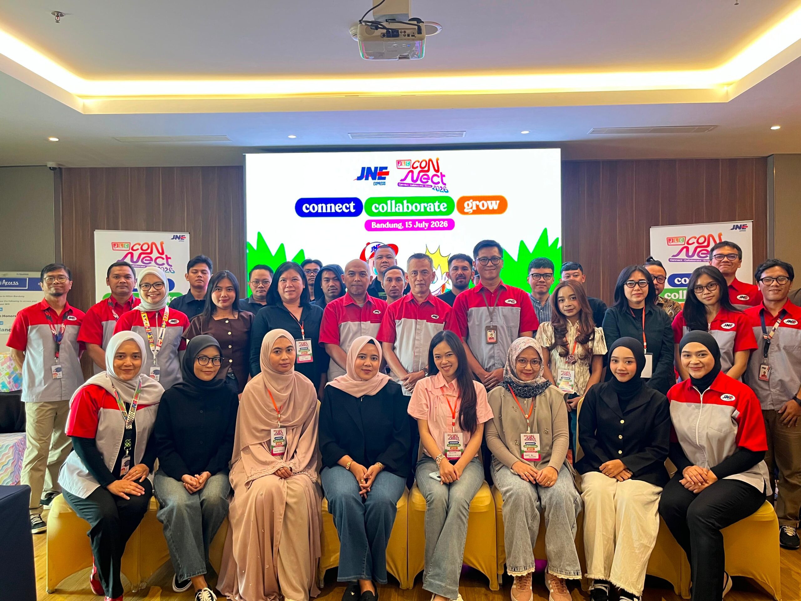 jne gelar gathering bagi member jlc