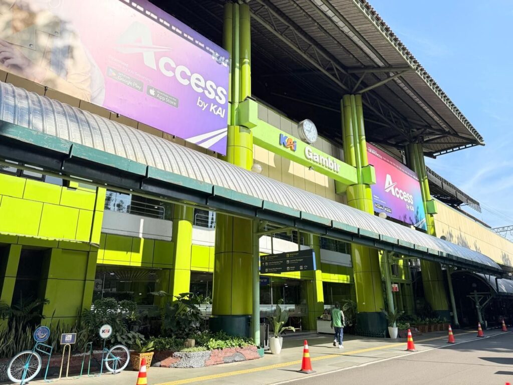 stasiun gambir