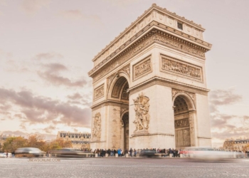 Arc de Triomphe Paris Prancis: Sejarah, Arsitektur, dan Daya Tarik yang Mendunia