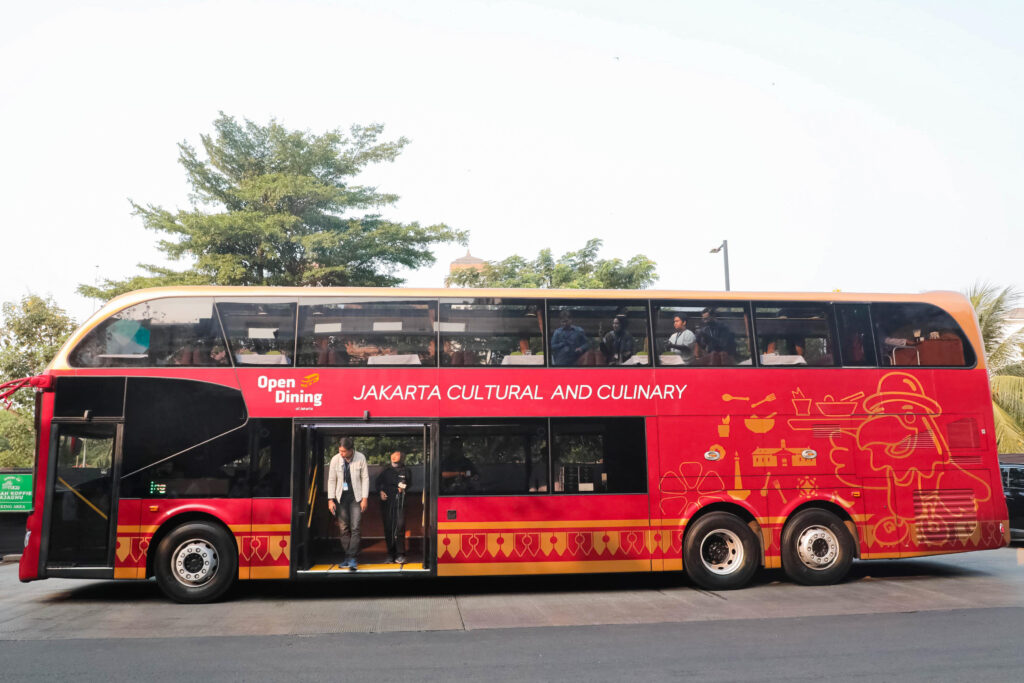 open top tour jakarta