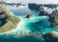 Pantai Pasir Timbul Raja Ampat: Keajaiban Alam yang Muncul di Tengah Laut