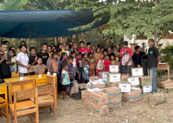 penyaluran bantuan gempa ntt