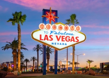 Menjelajahi Las Vegas Strip, dari Hotel Mewah hingga Atraksi Gratis