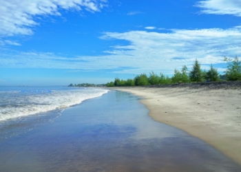Pantai Air Manis, Pantai Legendaris yang Identik dengan Kisah Malin Kundang